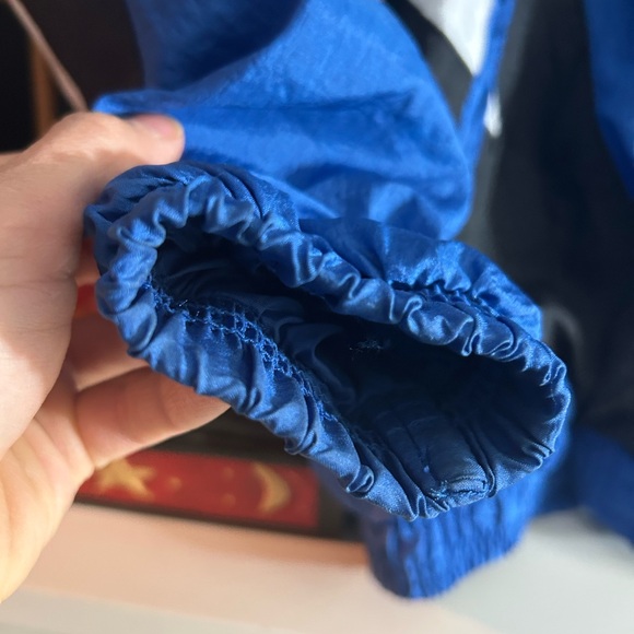 STARTER 90s Y2K Men's Blue, Black, and White Windbreaker Size S - Picture 8 of 16